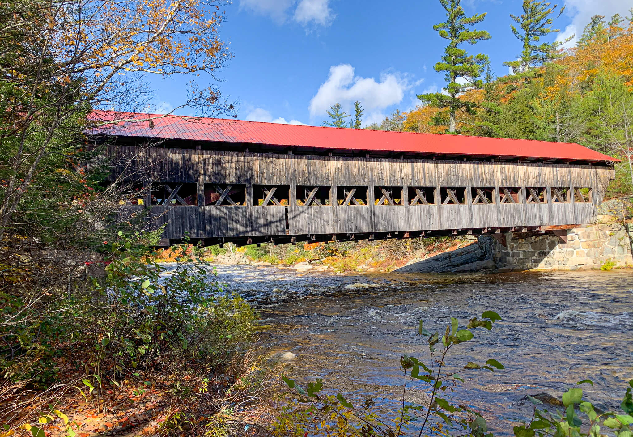 The 8 Best Stops On the Kancamagus Highway